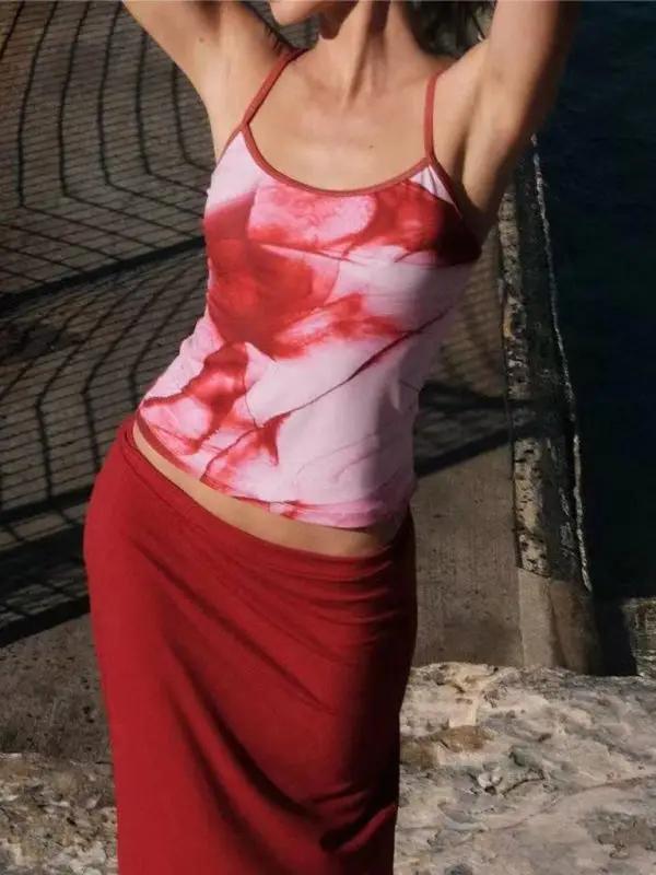 Red and white tie-dye slim vest with red skirt