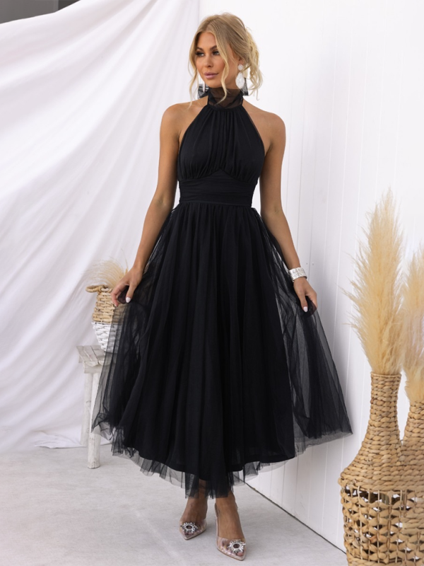 Neues Neckholder-Rollkragenkleid aus Netzstoff