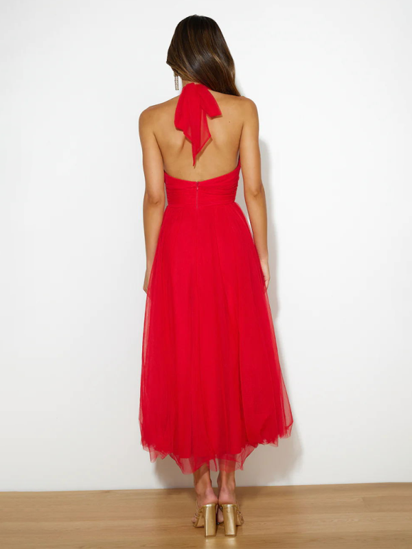 Neues Neckholder-Rollkragenkleid aus Netzstoff