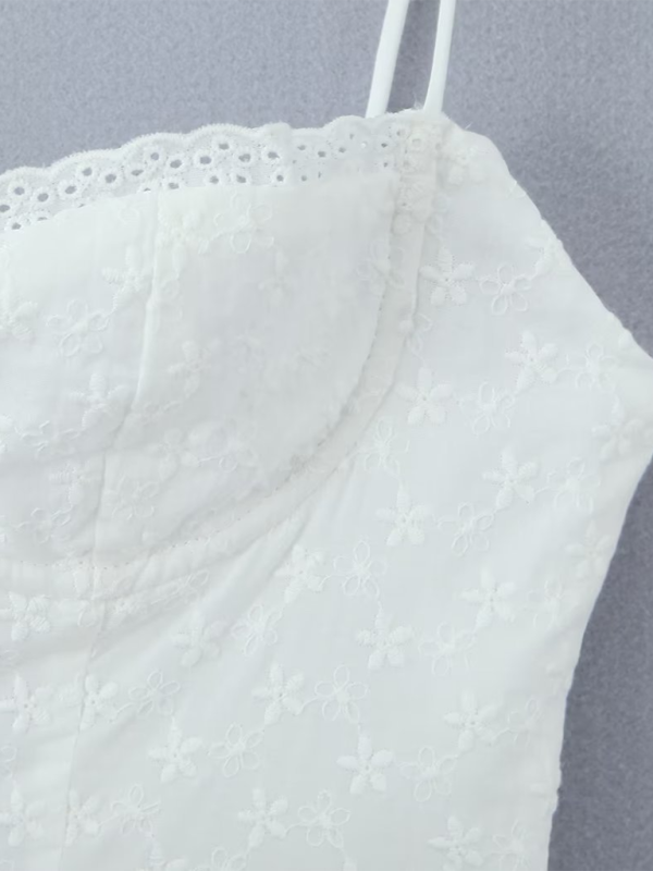 Damen Strapskleid aus Spitze mit hoher Taille und schmalen Trägern