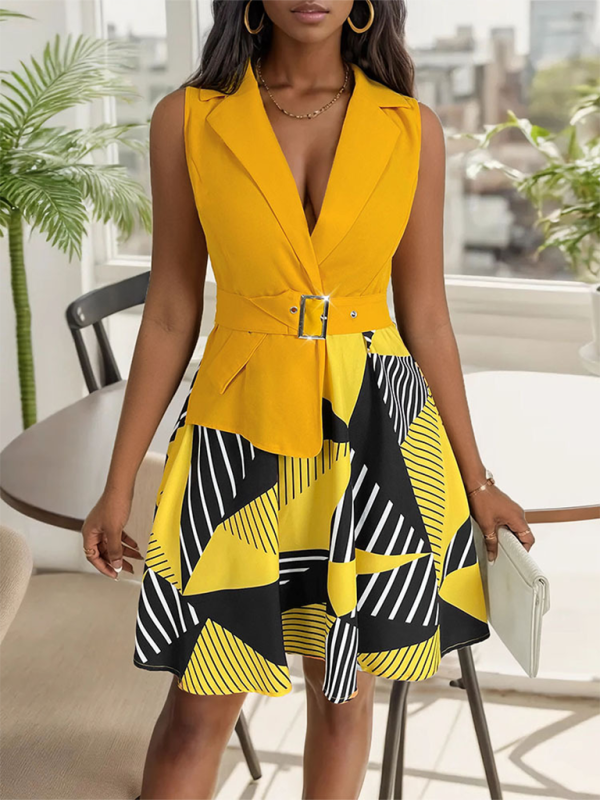 Ärmelloses Damenkleid mit geometrischem Print