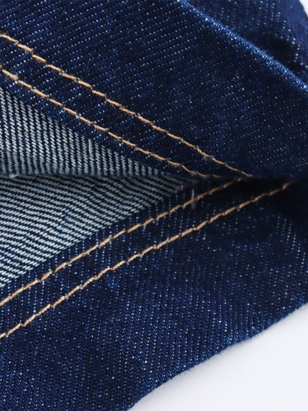 Modisches, kurzes Jeanshemd/Shorts mit Retro-Taschenbesatz