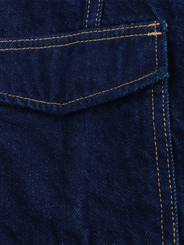 Modisches, kurzes Jeanshemd/Shorts mit Retro-Taschenbesatz