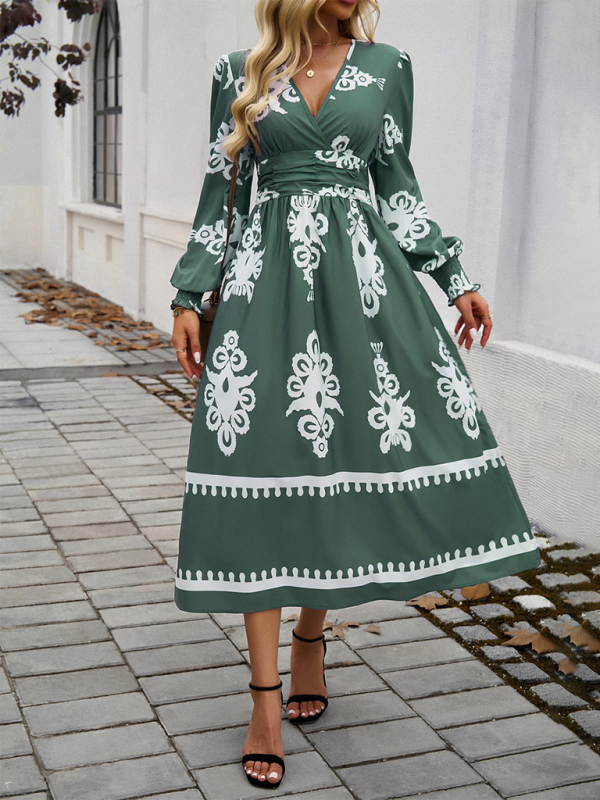 Elegantes Langarmkleid mit V-Ausschnitt und Kontrastfarbdruck