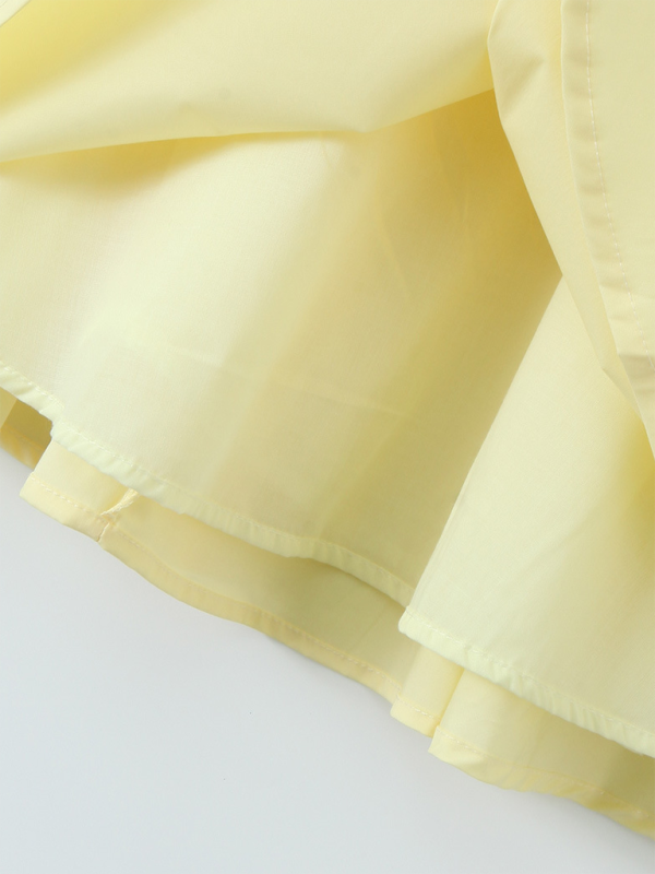 Spitzenkleid mit V-Ausschnitt und Blumenmuster