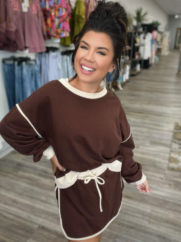 Lockeres Sweatshirt + Shorts mit Halbrock für Damen