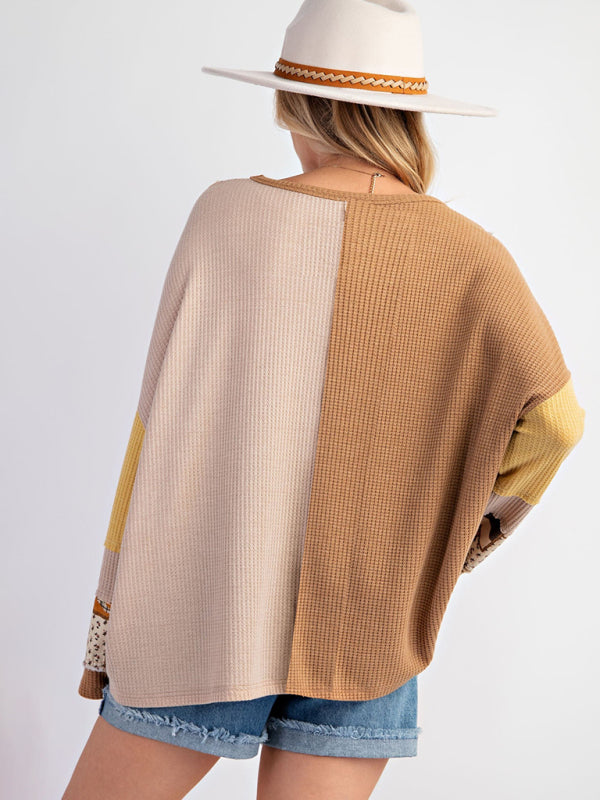 Back view of contrast print waffle top in neutral tones.