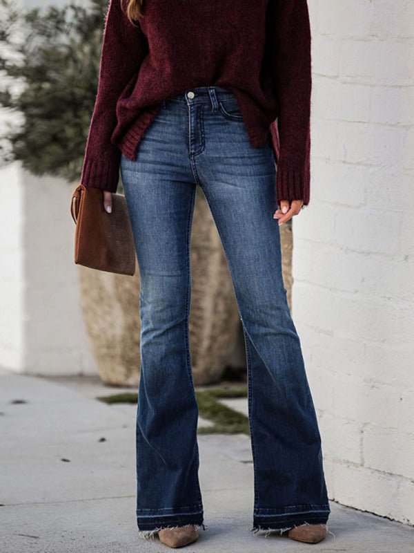 Damen-Fit-Stretch-Jeans mit offenem Rand und ausgestelltem Schnitt