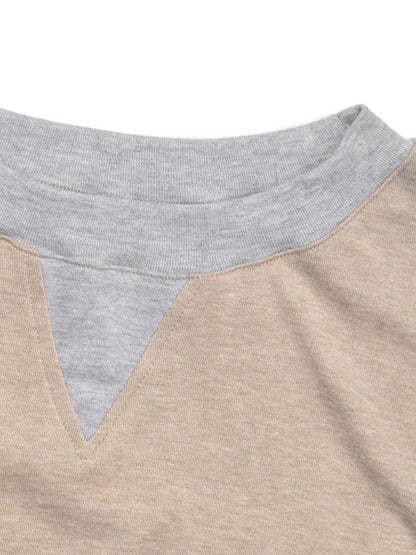 Perfee contrast round neck T-shirt neckline detail