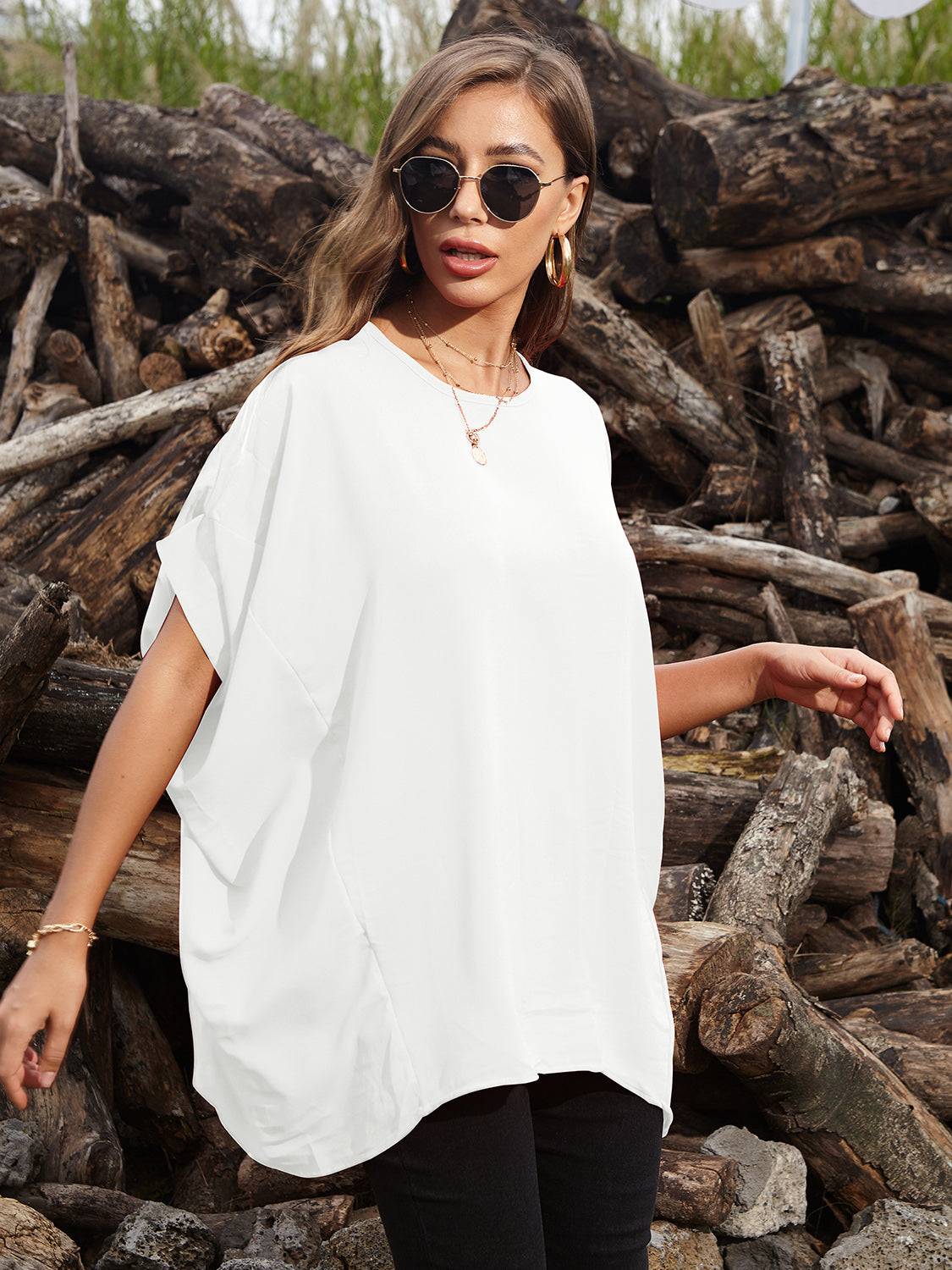 White round neck short sleeve T-shirt, casual style