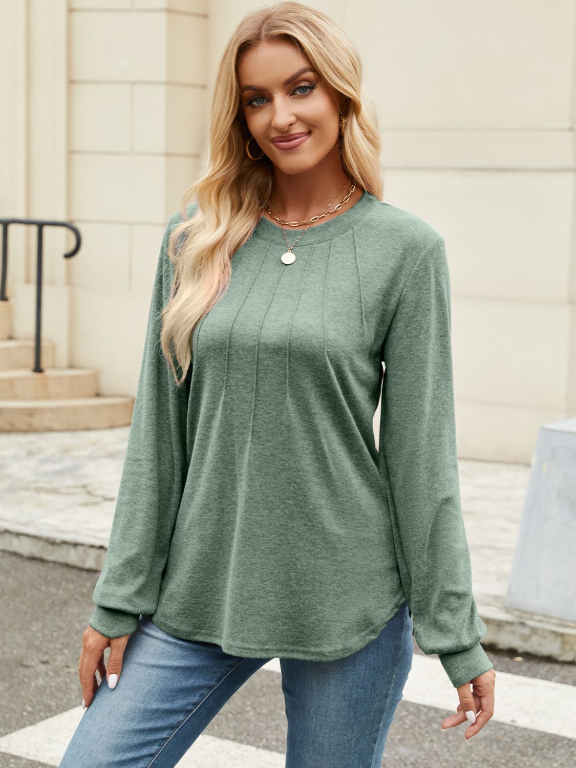 Round Neck Long Sleeve T-Shirt