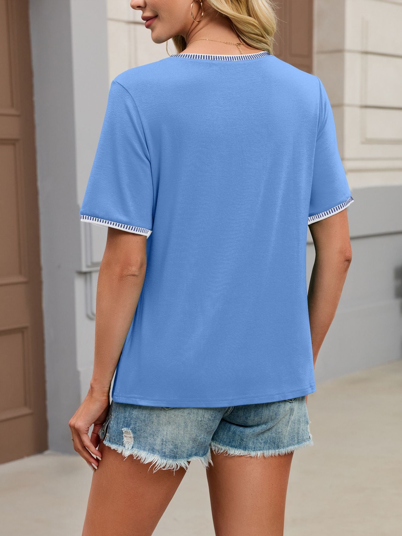 Contrast Trim Short Sleeve T-Shirt