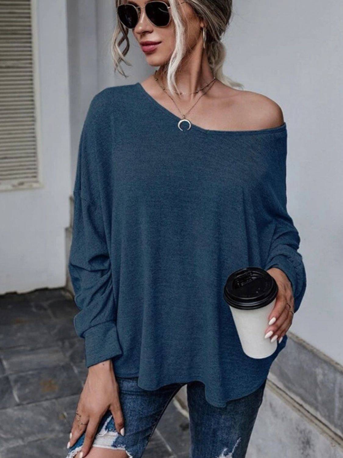 Blue drop shoulder long sleeve T-shirt, off-shoulder style