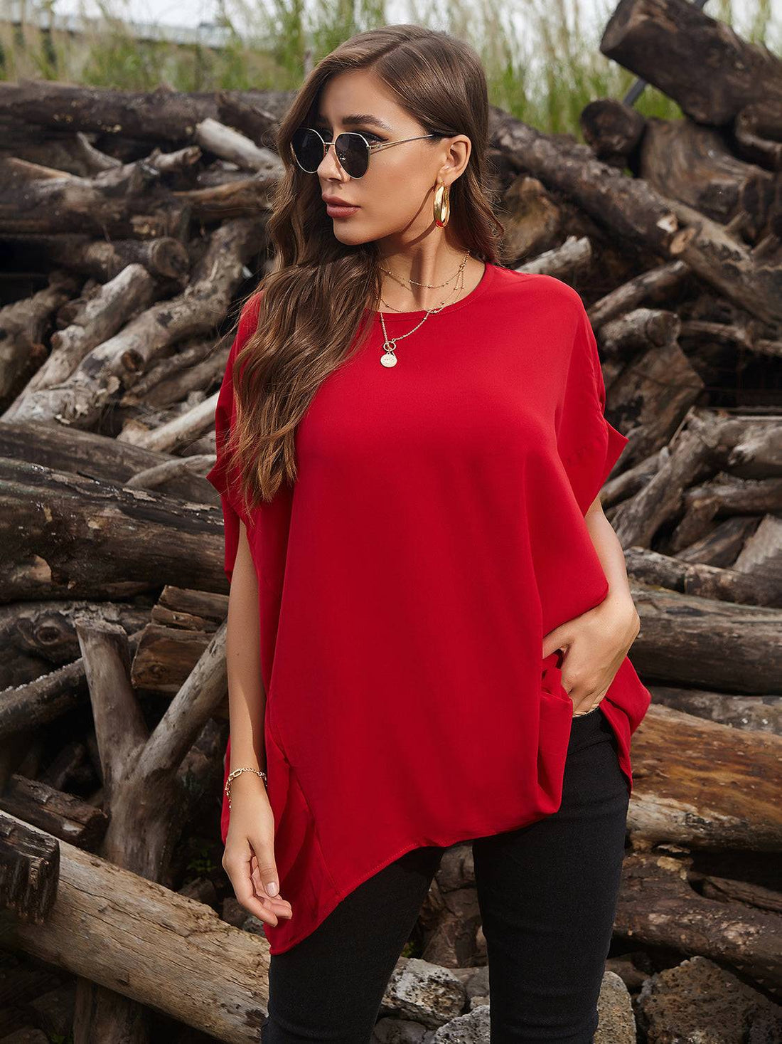 Red round neck short sleeve T-shirt, casual style