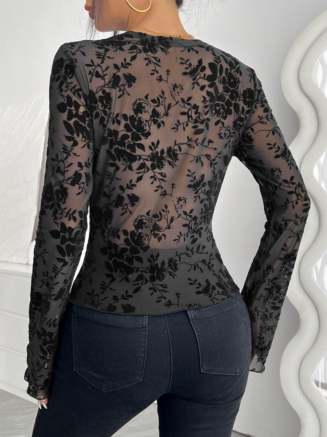 Floral V-Neck Long Sleeve Lace Top