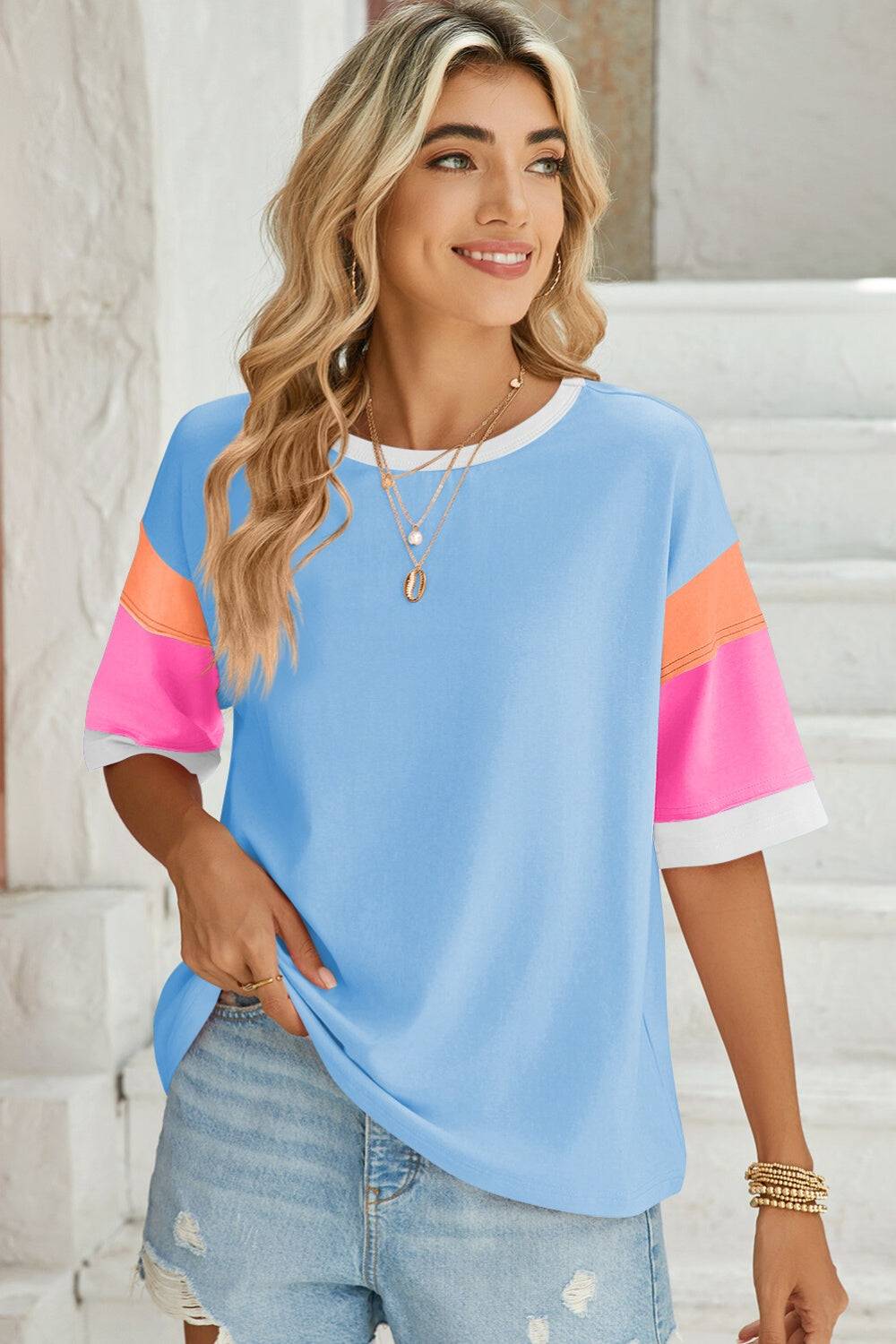 Blue color block round neck half sleeve t-shirt