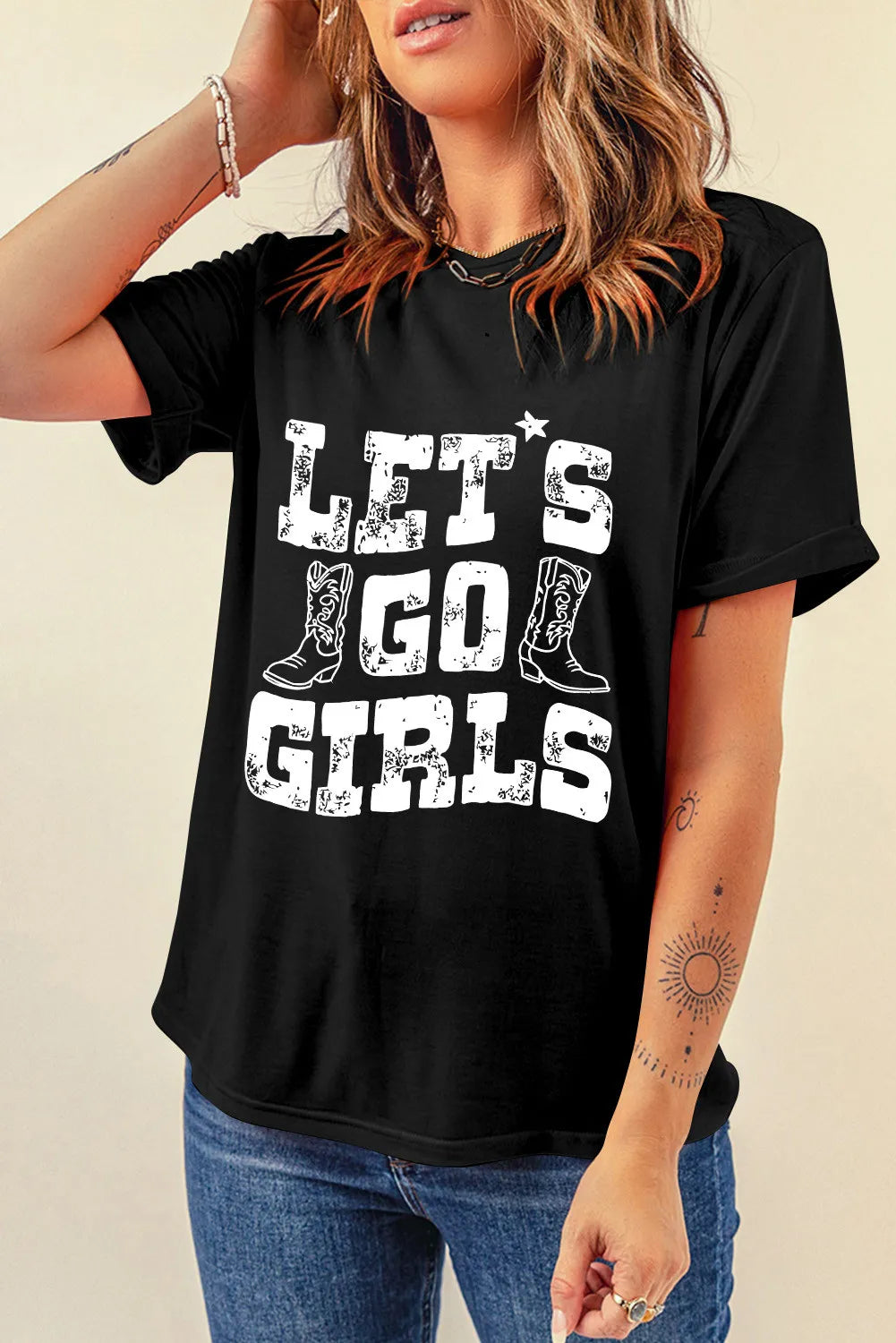 Round neck T-shirt featuring &