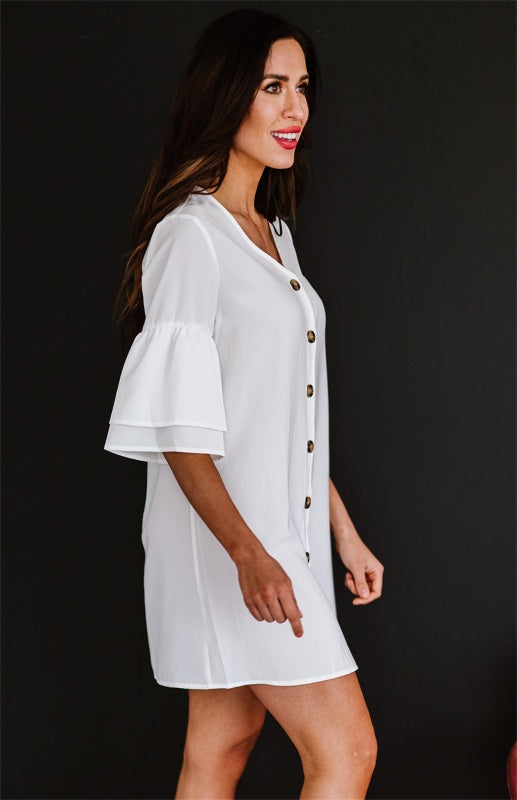 Robe chemise droite à manches évasées et col en V pour femmes 