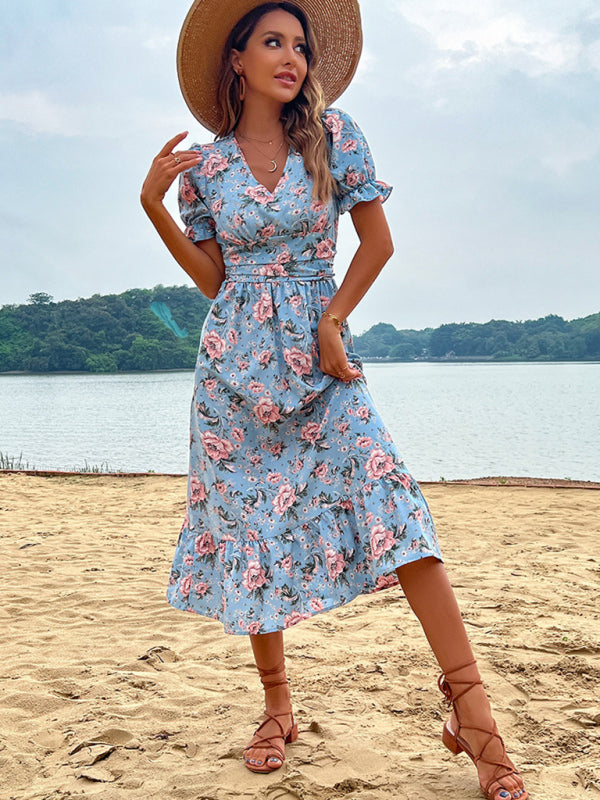 Slim summer European and American seaside holiday women&