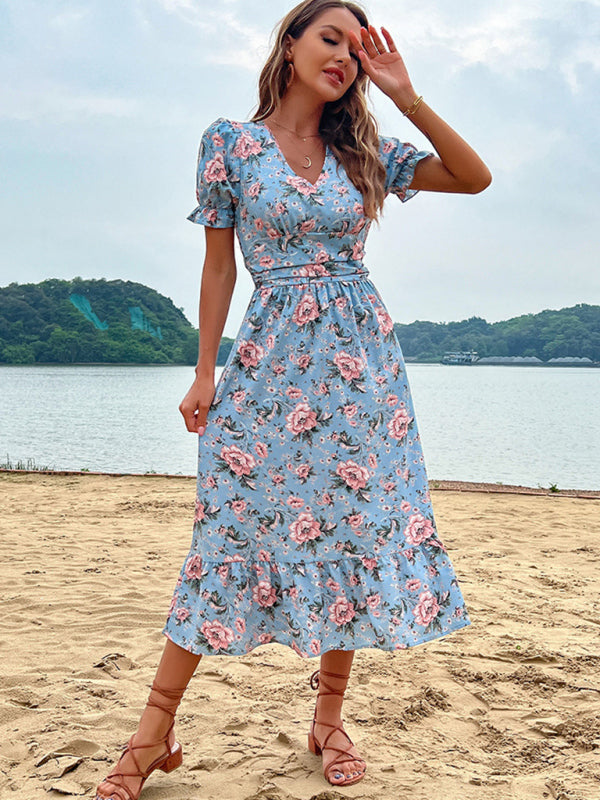 Slim summer European and American seaside holiday women&