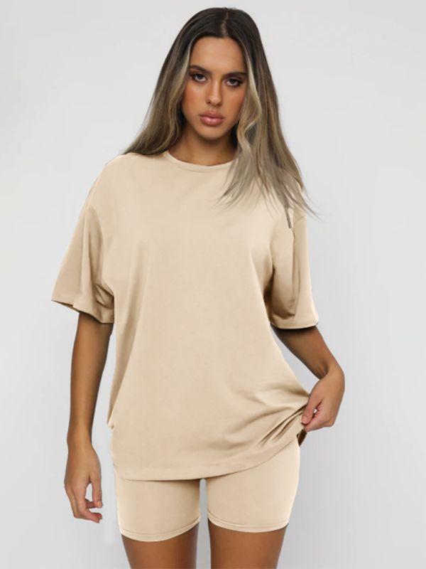 Ensemble deux pièces décontracté à manches courtes et short de couleur unie pour femmes