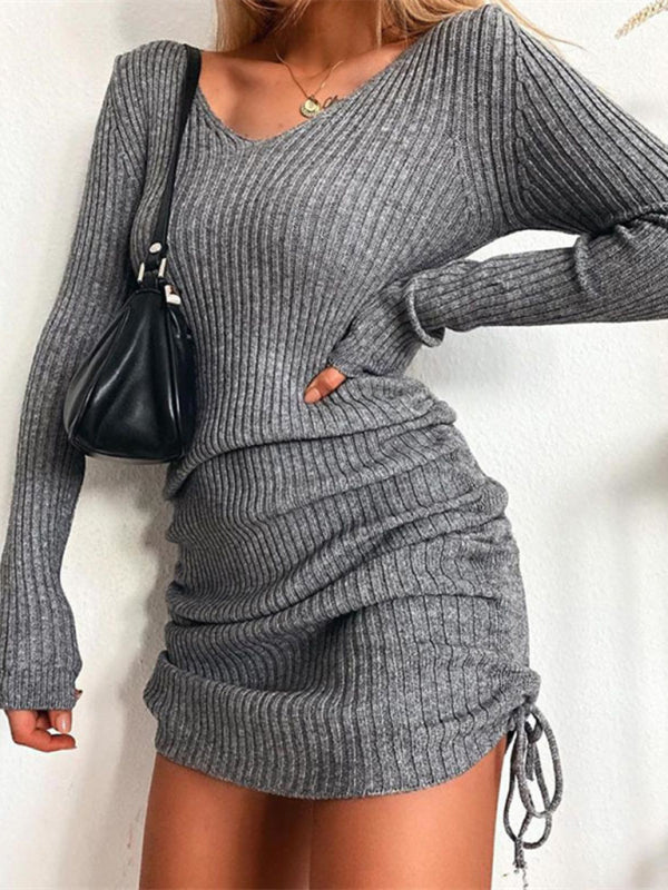 V-neck long-sleeved slim skirt with pleated drawstring bottoming dress