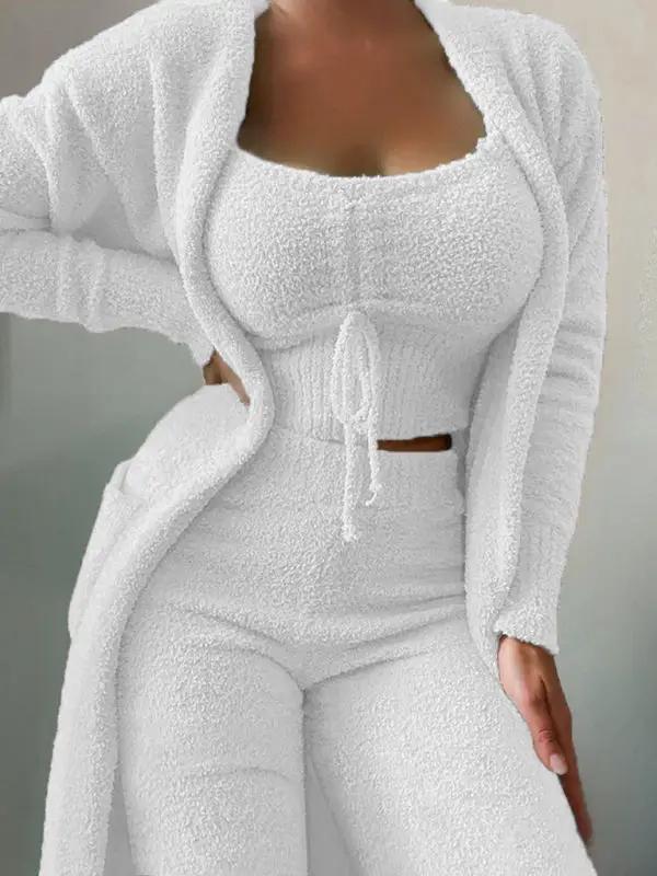 White plush tie camisole jacket trousers 3-piece suit