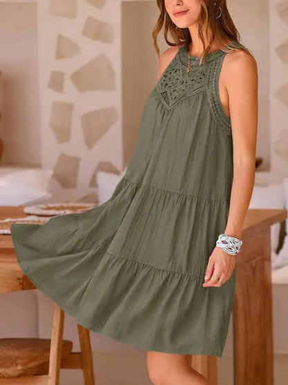 Side view green lace halter neck dress