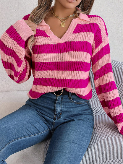 Lässiger langärmliger Strickpullover mit Reverskragen und Kontraststreifen 