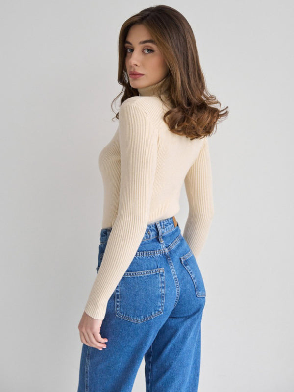 Pull slim à manches longues et col haut pour femme 