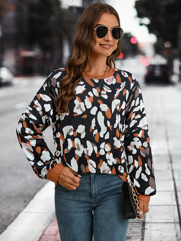 New round neck dropped shoulder lantern sleeve printed top