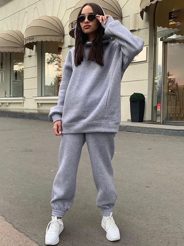 Lässiges zweiteiliges Damen-Set mit Kapuzensweatshirt 