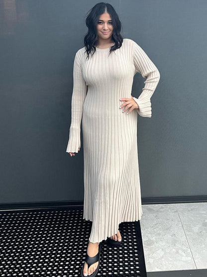 Strickkleid, lässige Taille, Rundhalsausschnitt, großer Grubenstreifen 