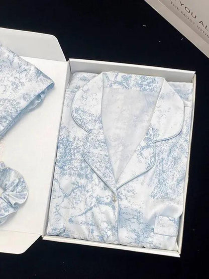 Blue patterned ice silk pajamas set