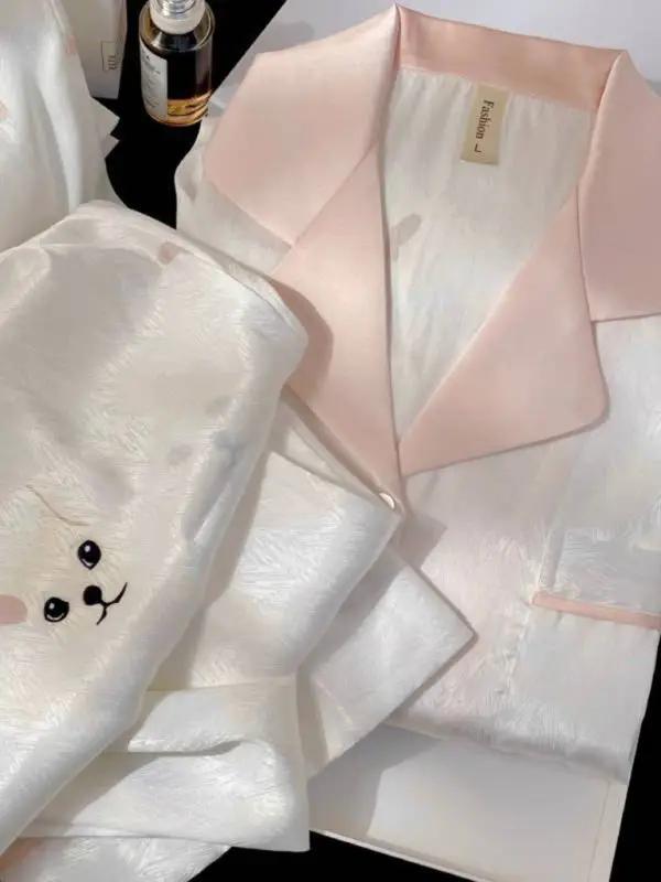 White and pink ice silk pajamas with bear print