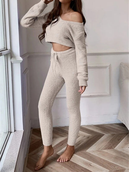 V-neck short knitted sweater women&