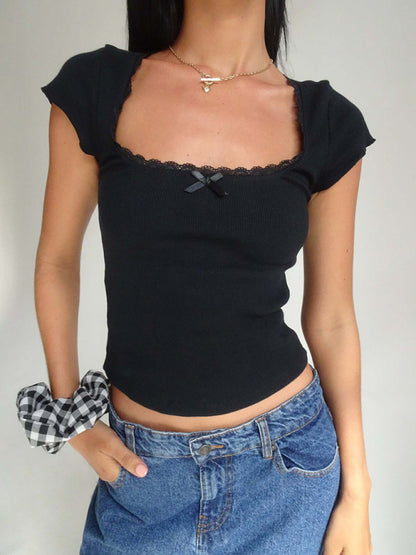 T-shirt femme en maille col carré avec nœud en dentelle 