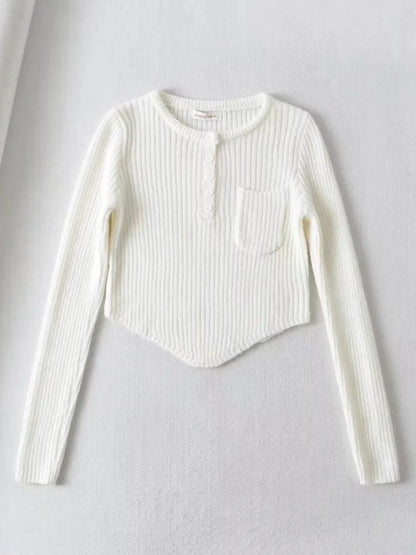 White round neck thickened curved hem sweater