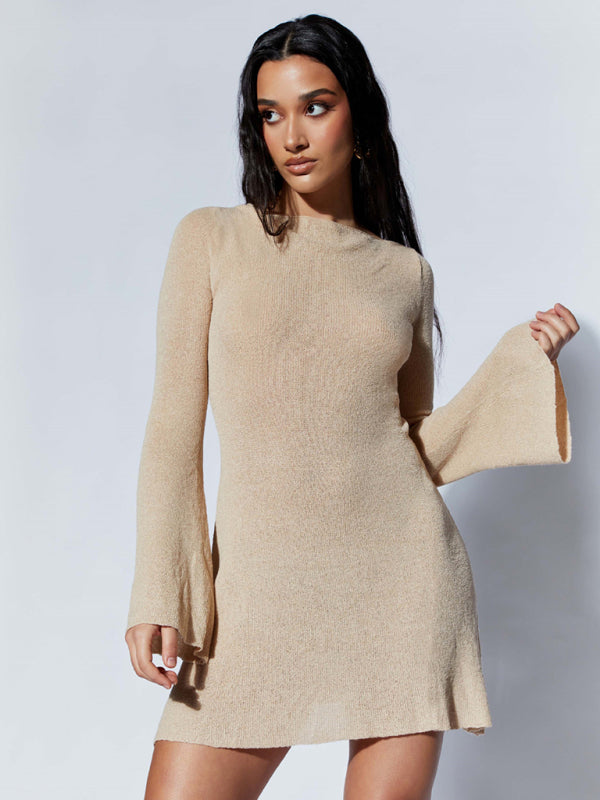 Damenkleid mit Glockenärmeln, rückenfrei, gestreift, schmal geschnitten