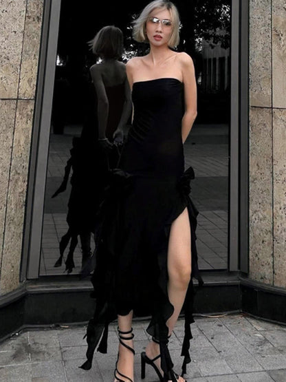 Robe sexy en dentelle épissée pour femmes, style sexy, enveloppée de poitrine, fente pour les jambes exposées 