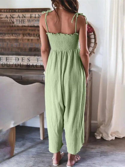 Ärmelloser, gesmokter Jumpsuit mit hoher Taille und Hosenträgern für Damen in Volltonfarbe 