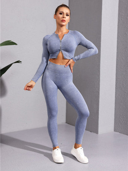 Light blue long-sleeved yoga zipper jacket and leggings set