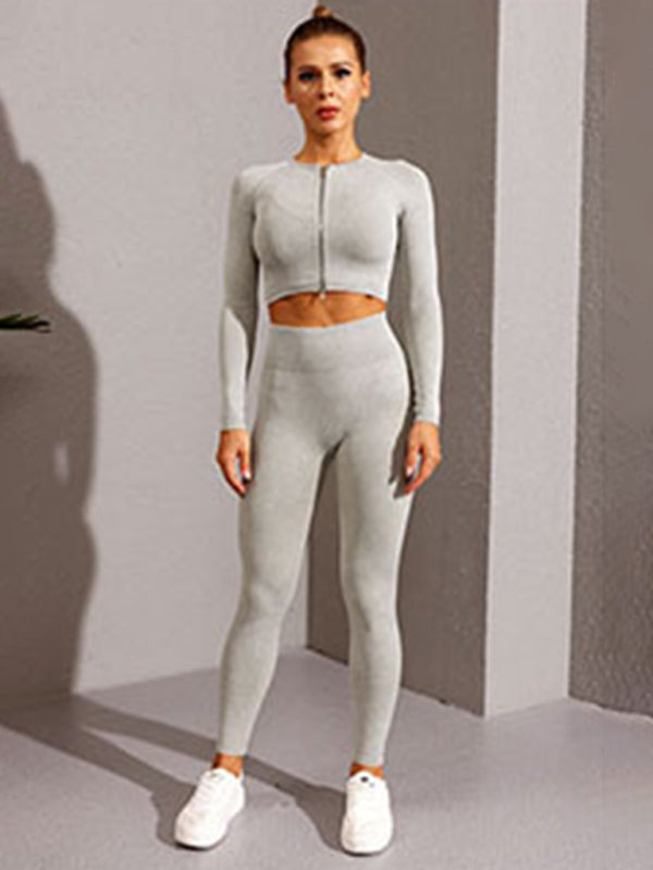 Light gray long-sleeved yoga zipper jacket and leggings set