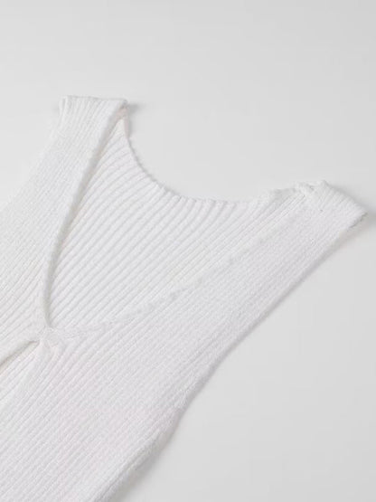 Back view of white V-neck sleeveless dress