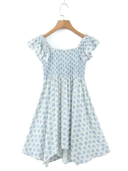 Back view of blue floral dress with flying sleeves