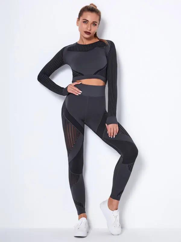 Black seamless tight striped yoga sportswear set