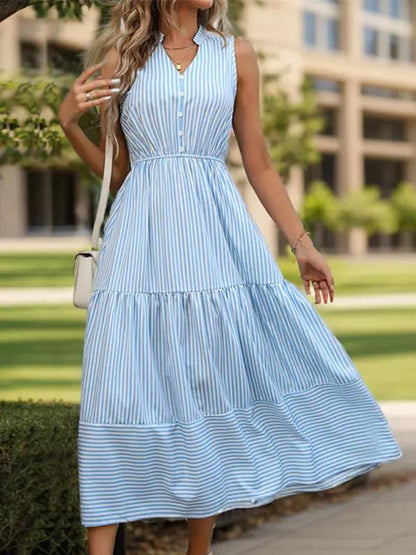 Stylish vertical striped sleeveless dress with handbag