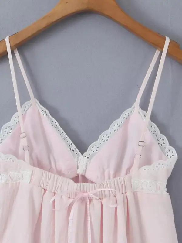 Back view of pink lace V-neck suspender dress
