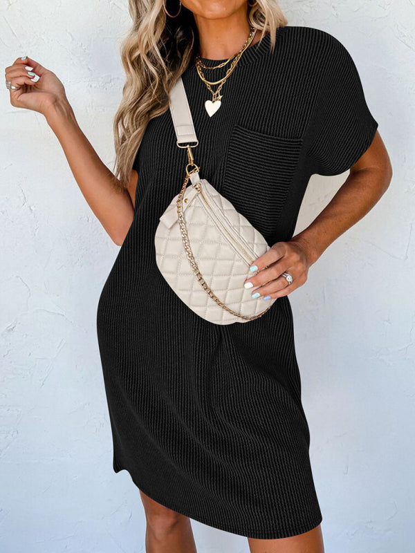 Casual contrasting wavy striped short-sleeved pocket dress