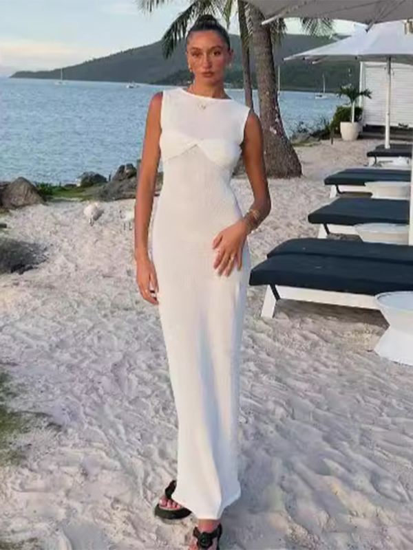 Ärmelloses, enges, einfarbiges, gestricktes Strandkleid mit Rundhalsausschnitt 